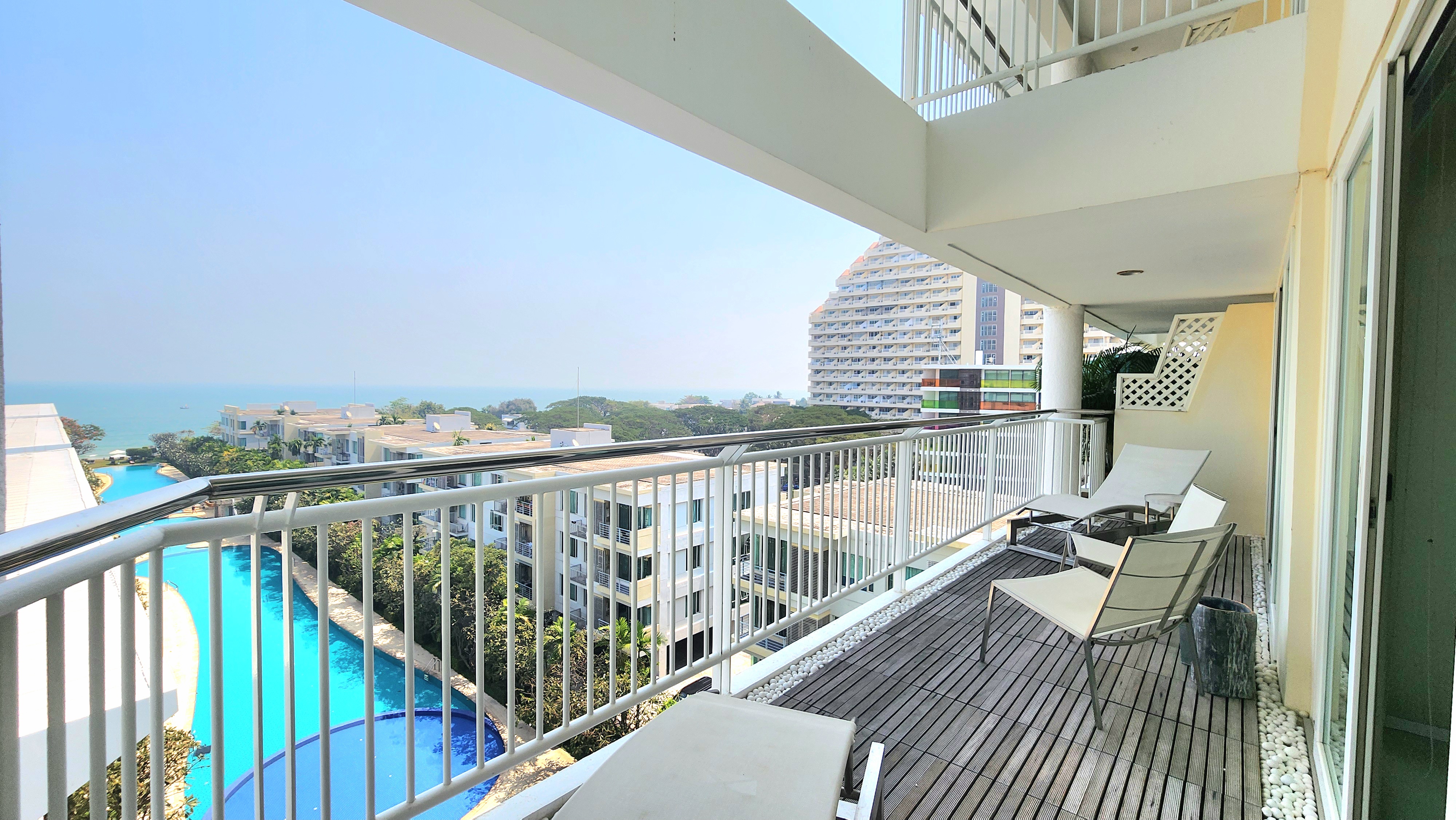 https://huahin.estate/images/gallery/CR0001-beachfront-apartment-condo-for-rent-in-huahin-estate-1.jpg#joomlaImage://local-images/gallery/CR0001-beachfront-apartment-condo-for-rent-in-huahin-estate-1.jpg?width=4000&height=2252